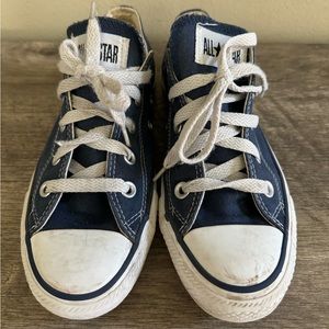 Navy blue Converse